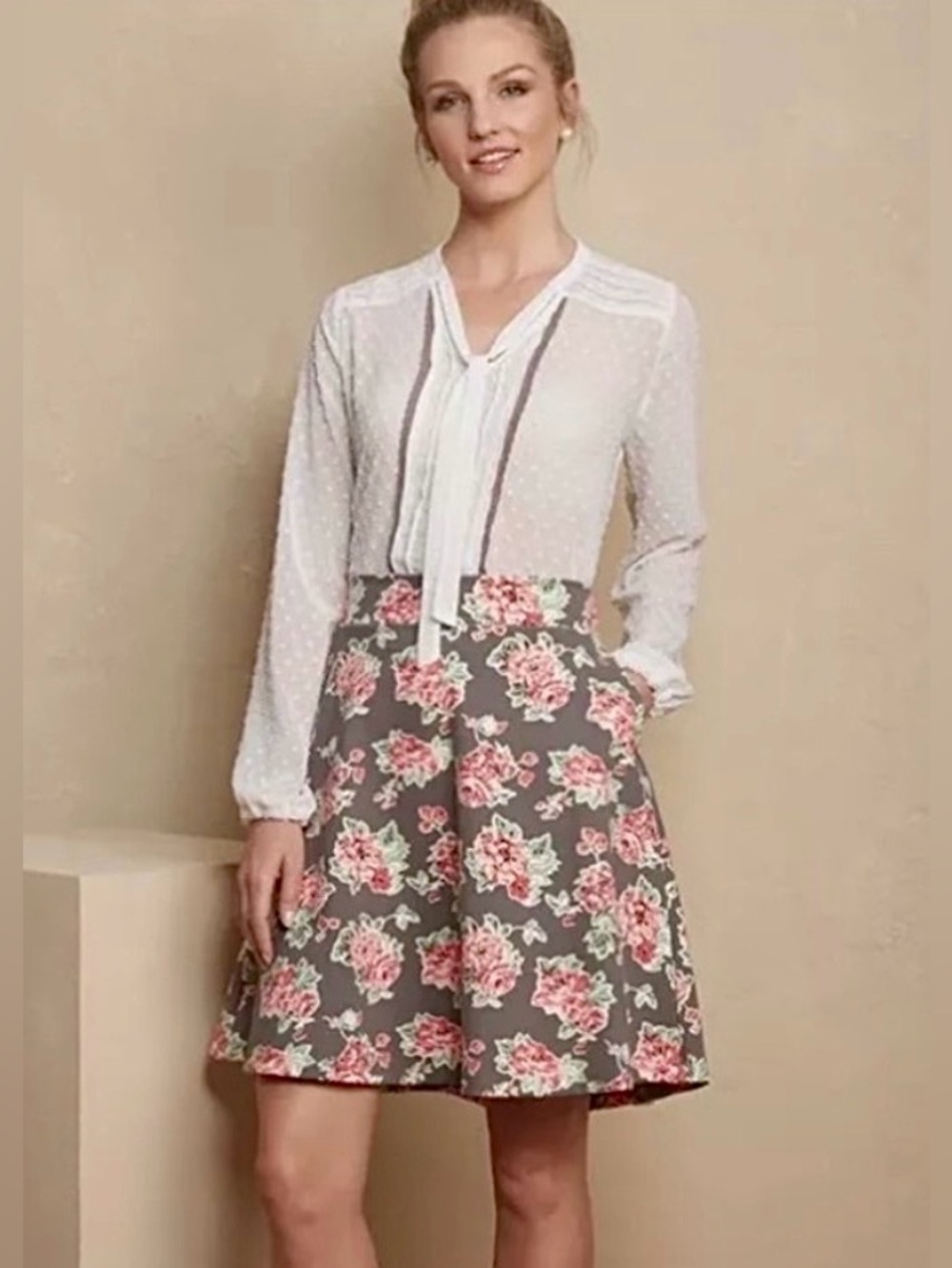 Matilda Jane Friends Forever Renae Sheer Swiss Dot Blouse Tie Neck Ling Sleeve M